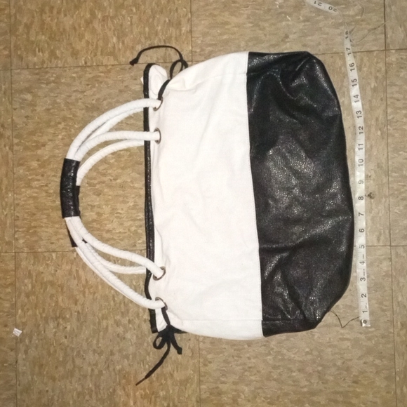 Women's purse - Picture 3 of 4